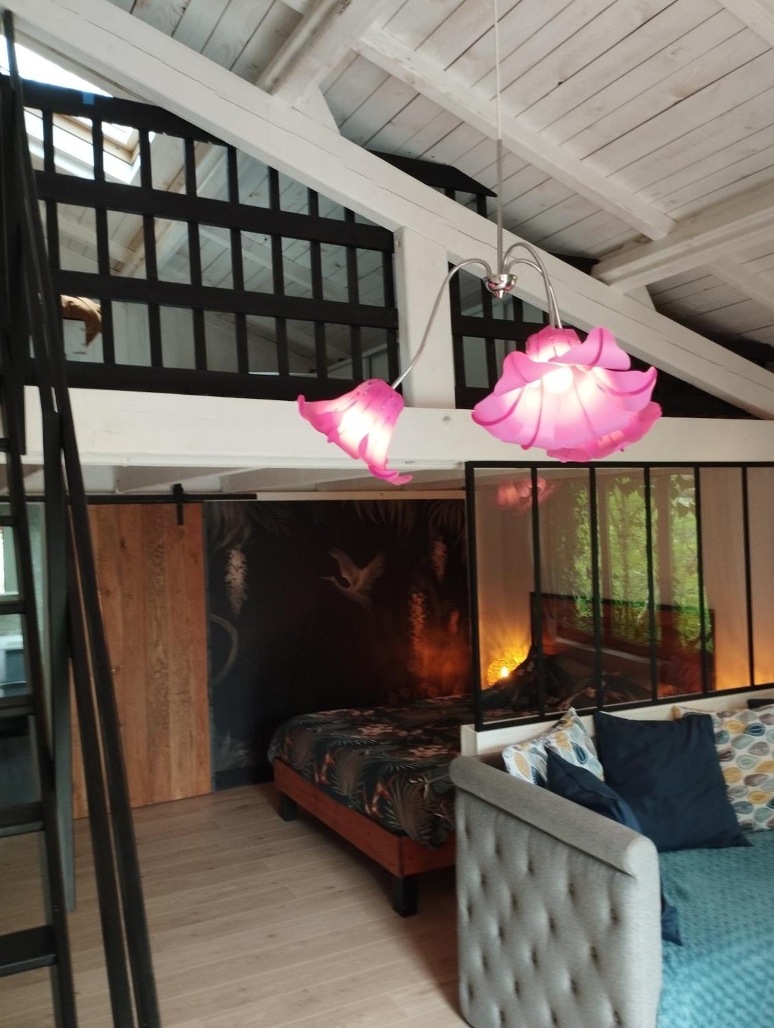 Fenetre Sur Loire Bed & Breakfast Iguerande ภายนอก รูปภาพ