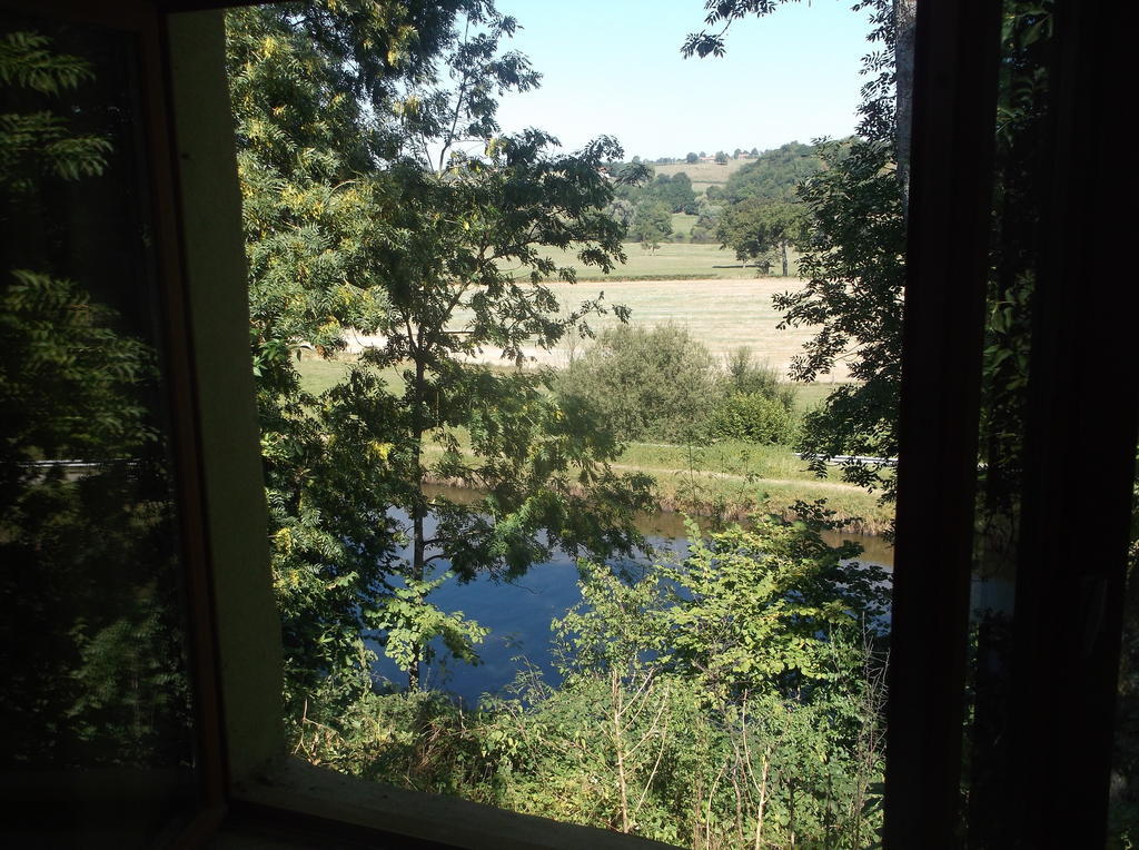 Fenetre Sur Loire Bed & Breakfast Iguerande ห้อง รูปภาพ